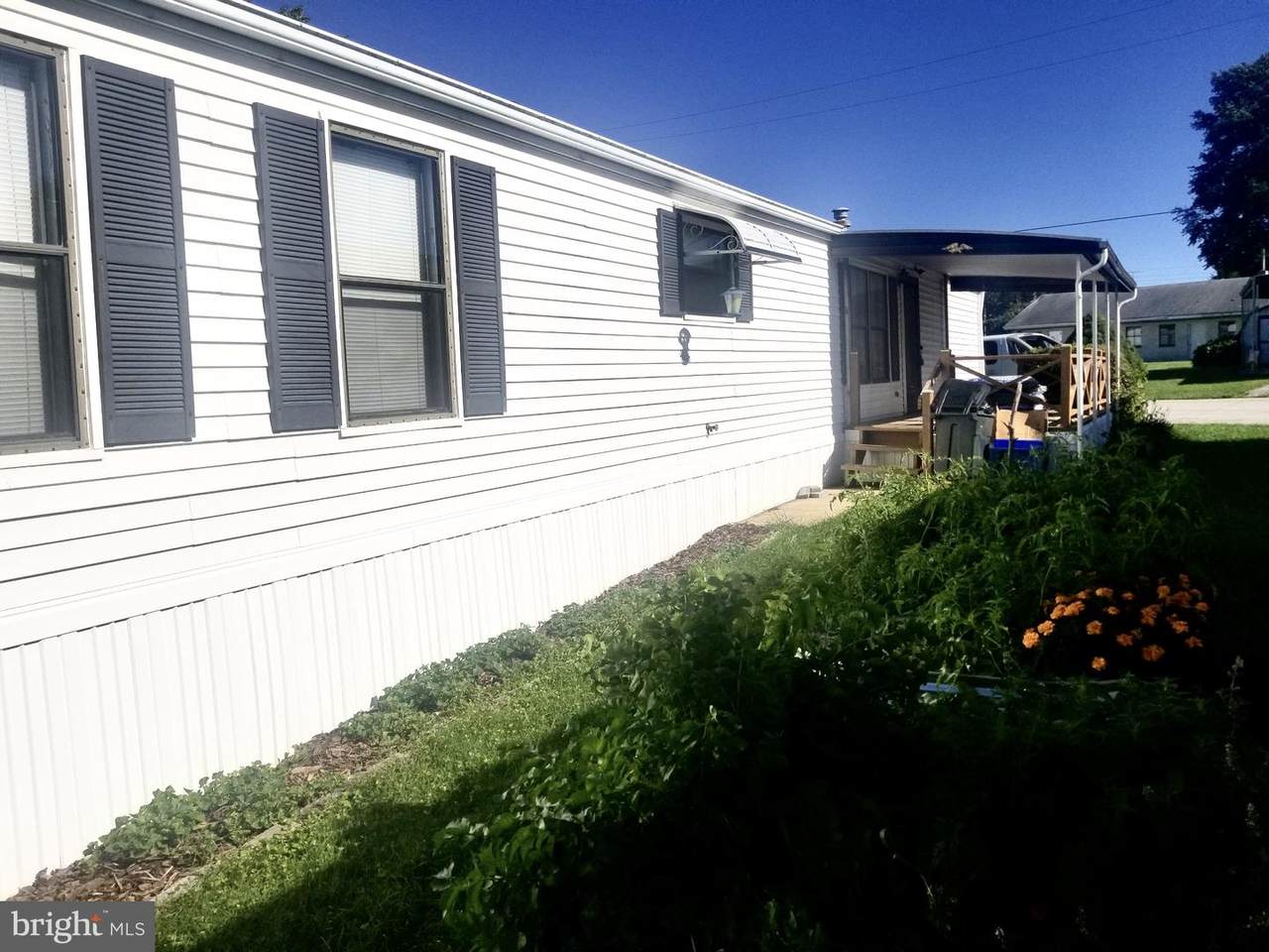 43 Lawson Court - Photo 1