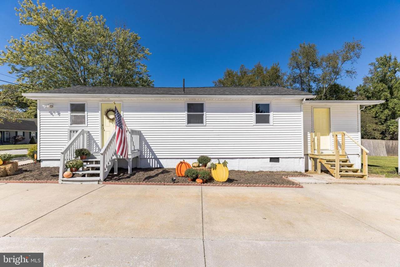12 Beaver Avenue - Photo 1