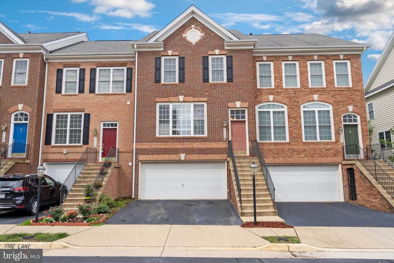 21783 Ladyslipper Square - Photo 1