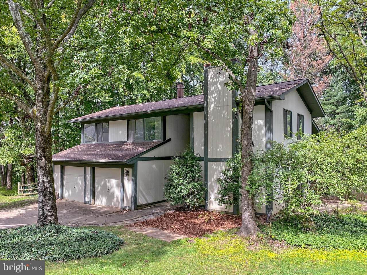 2412 Andorra Place - Photo 1