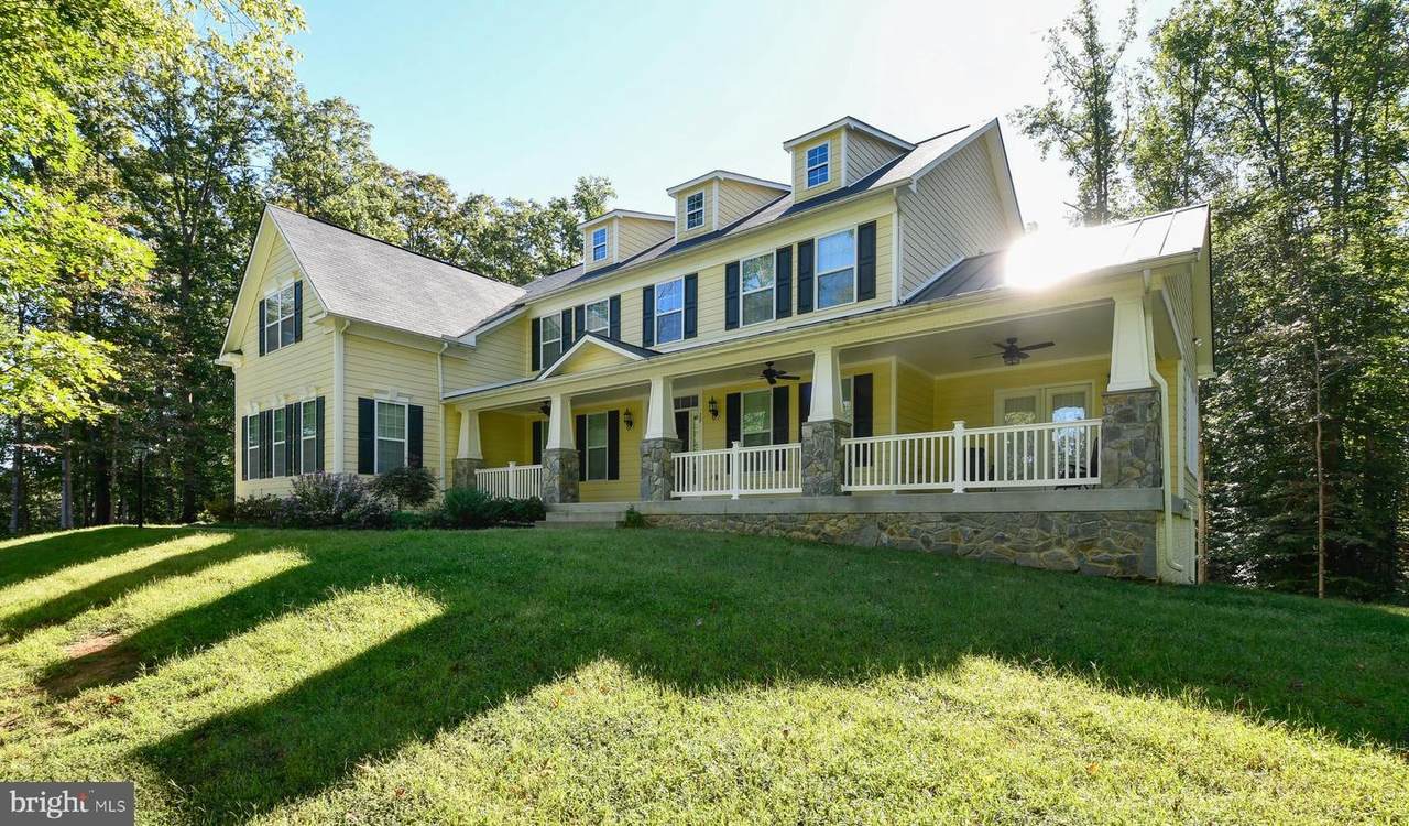 29 Chesapeake Drive - Photo 1