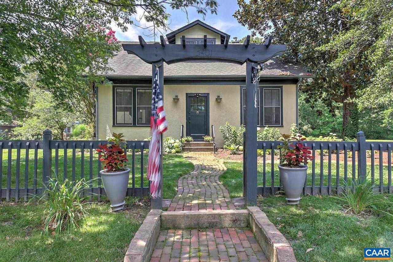5401 Cismont Ln - Photo 1