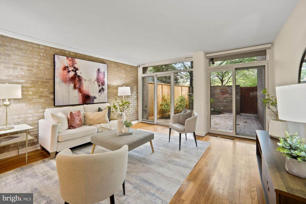 1227 4TH Street - Photo 1