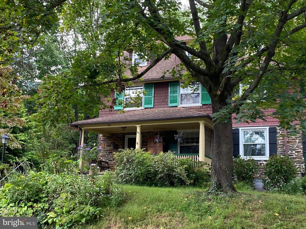 108 Llanfair Road - Photo 1