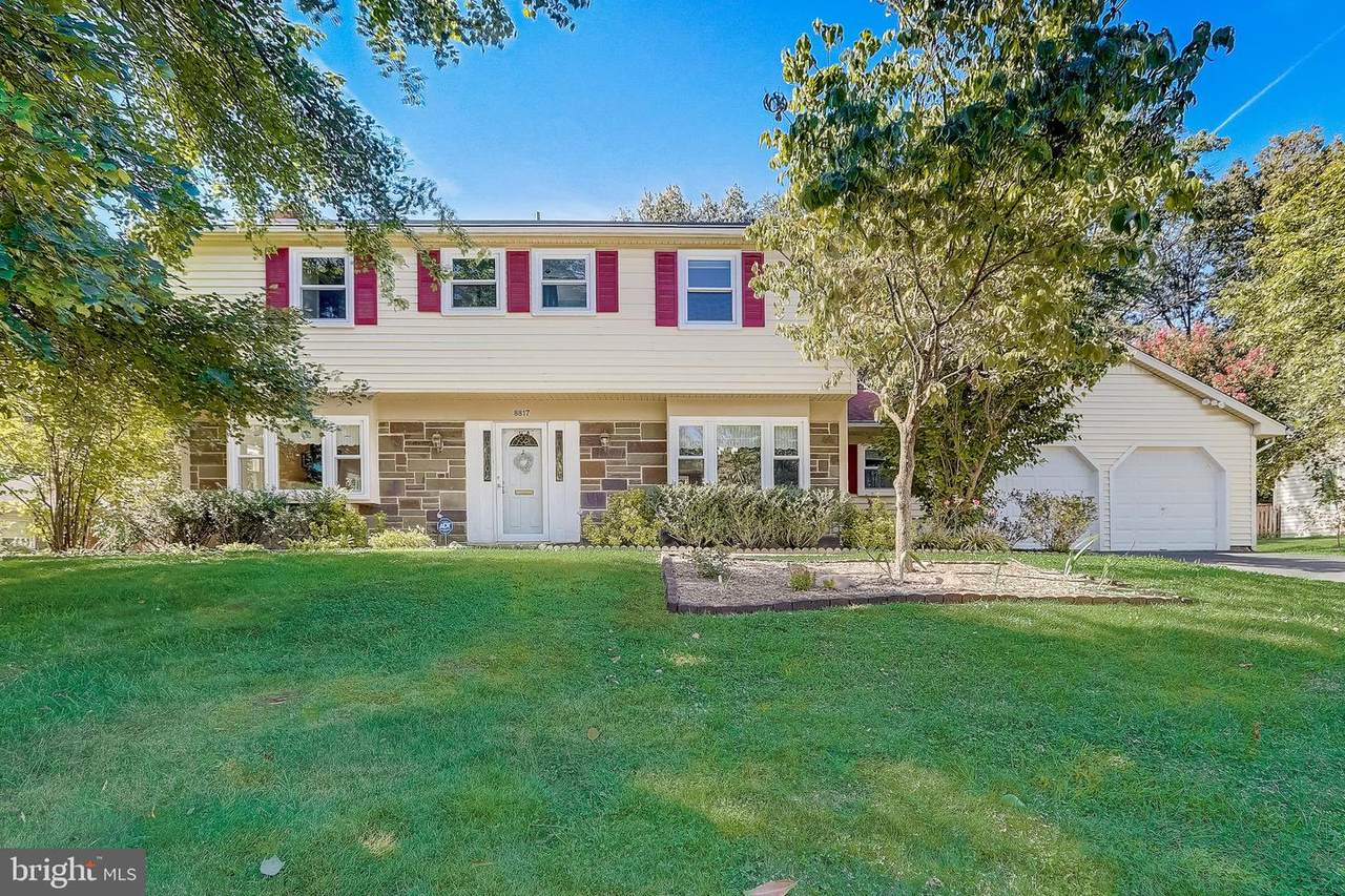 8817 Gramercy Lane - Photo 1