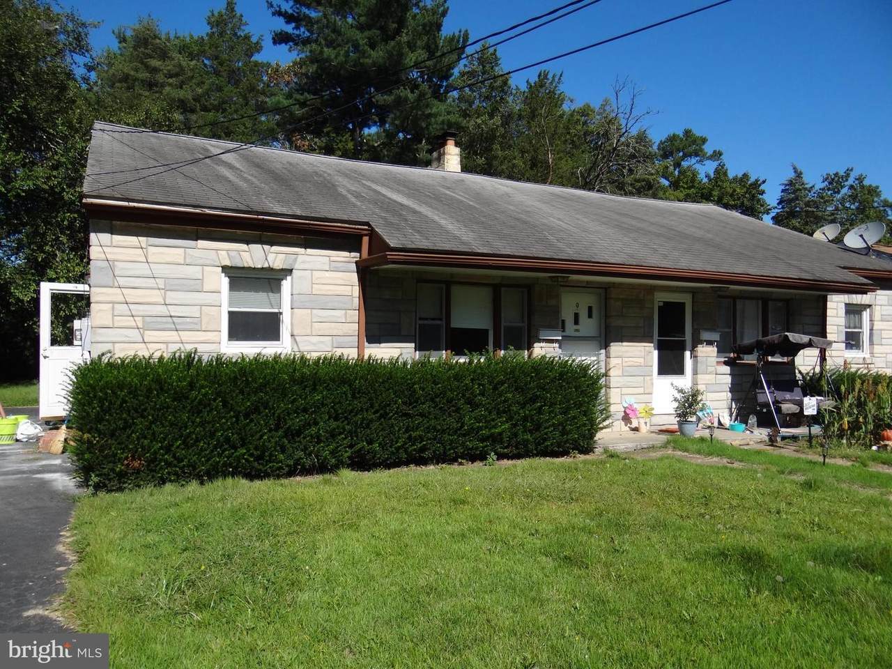 9 1ST Avenue - Photo 1