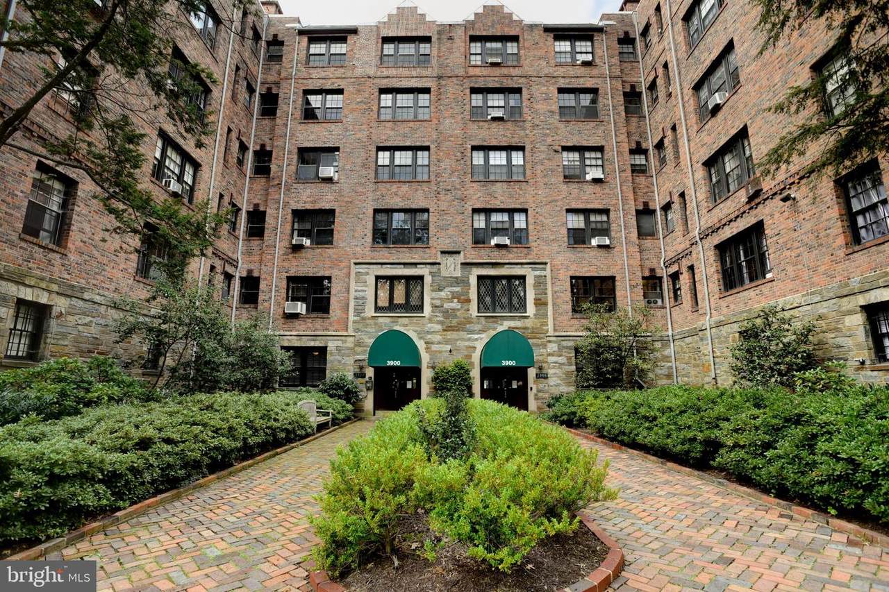 3900 Connecticut Avenue - Photo 1