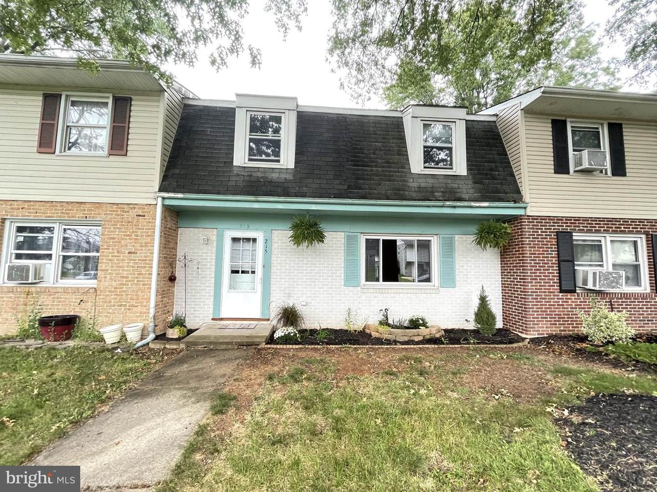 215 Hamilton Road - Photo 1