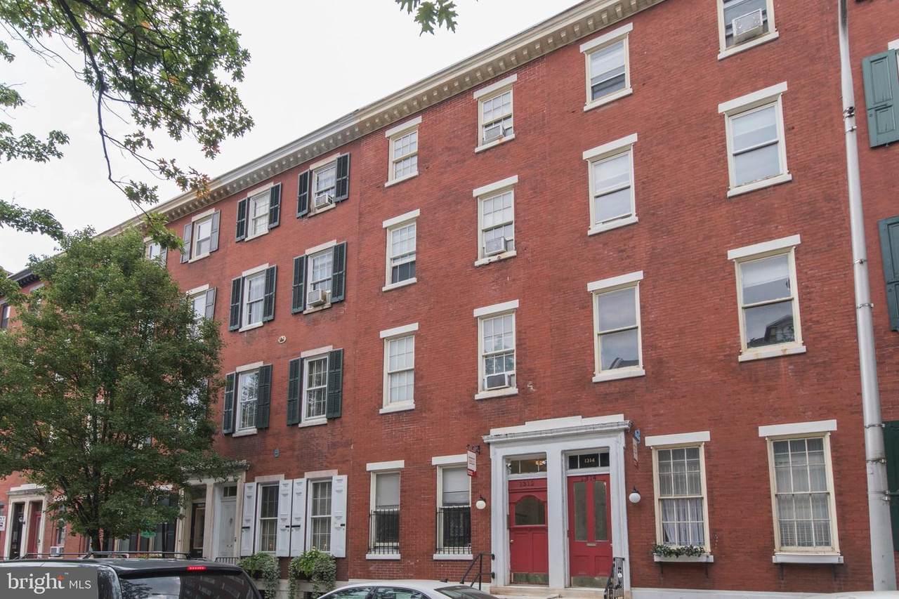 1312 Pine Street - Photo 1