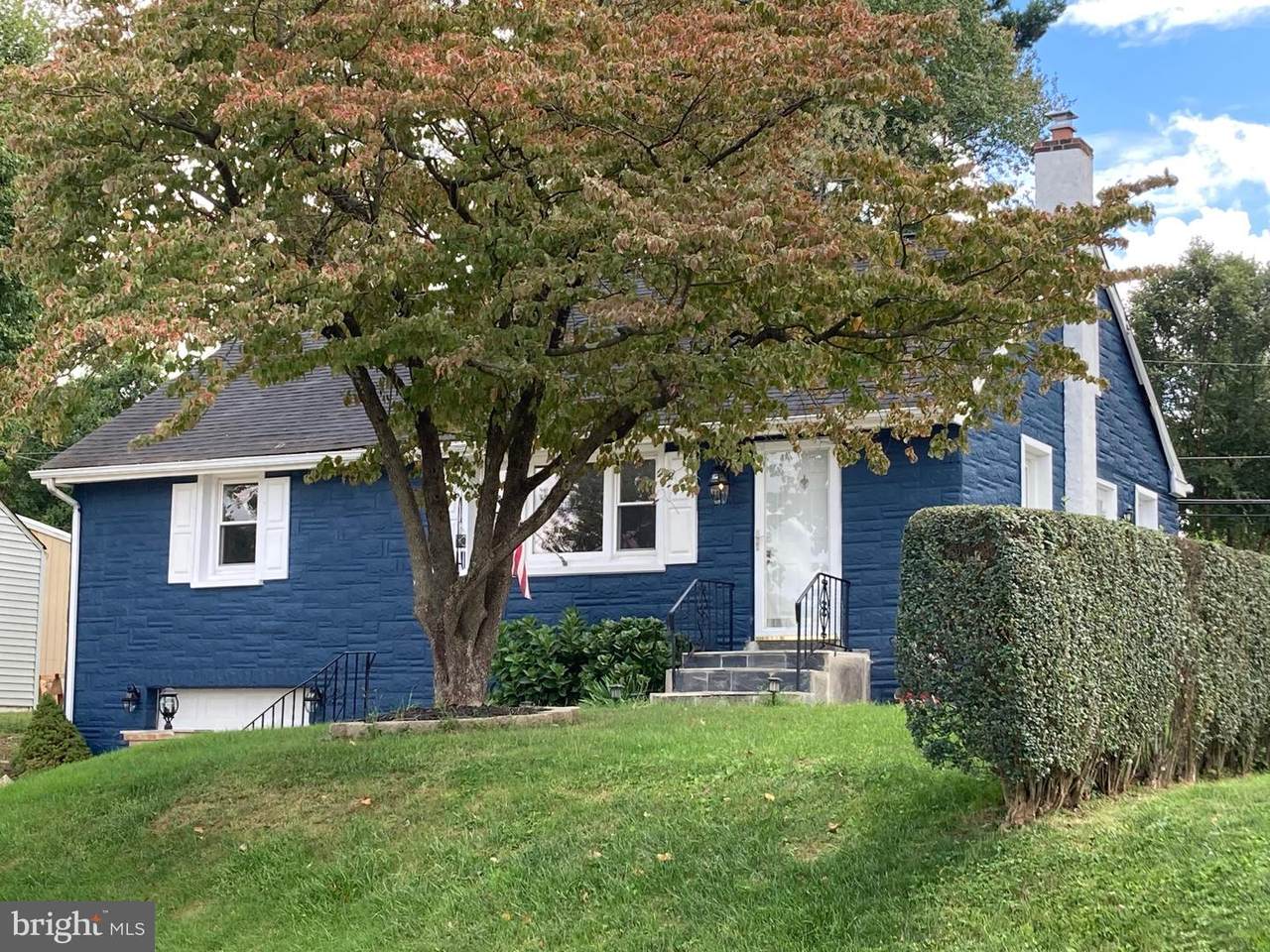 449 Walker Avenue - Photo 1