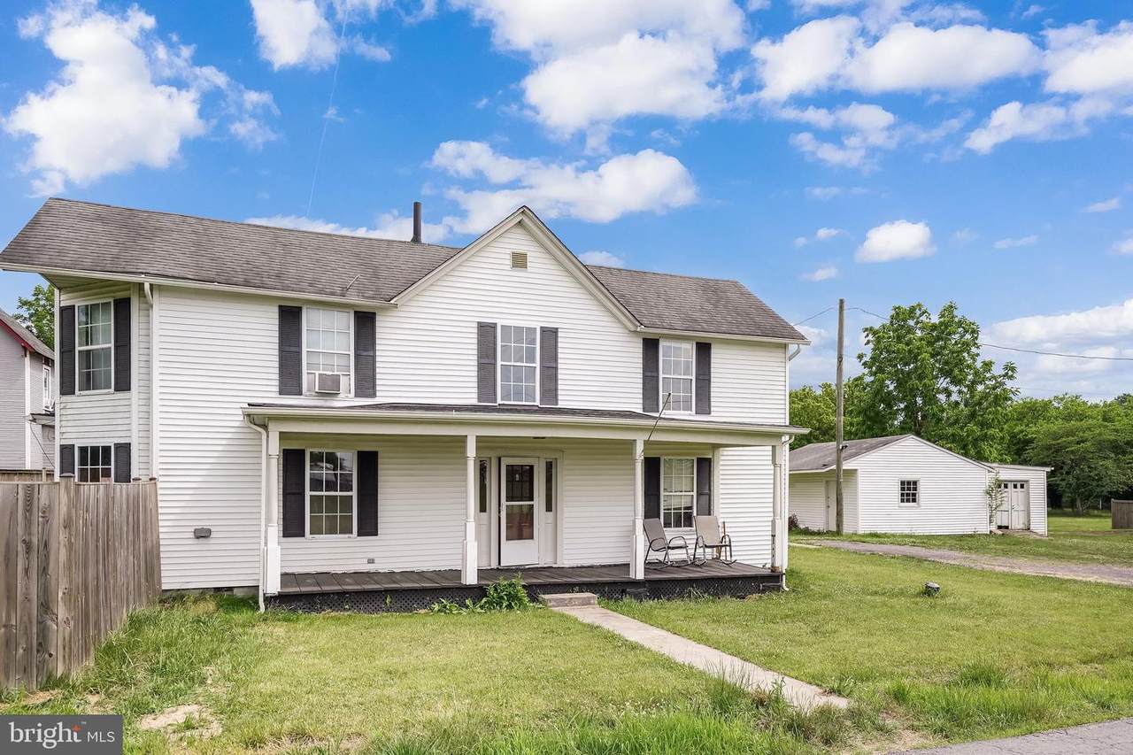 19726 Mount Dumpling Road - Photo 1