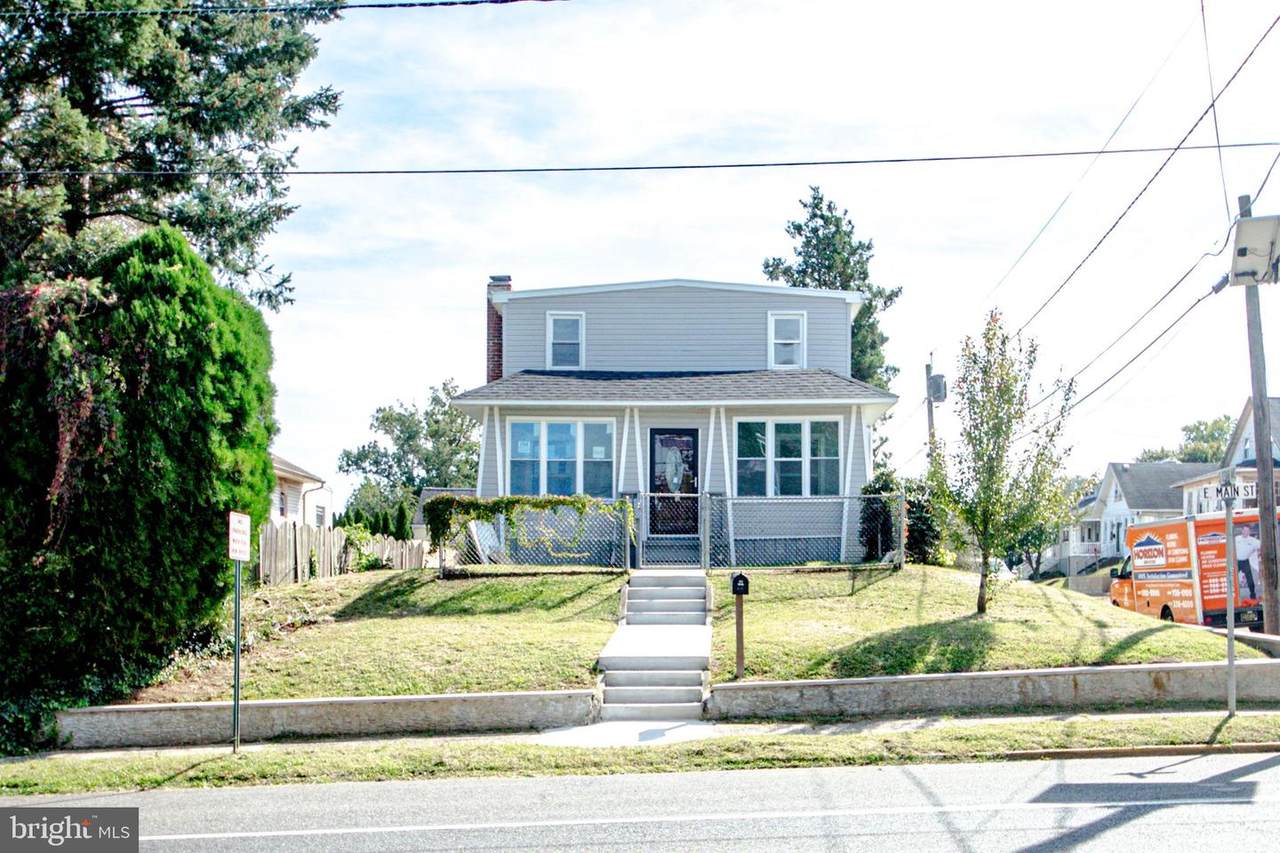 802 Main - Photo 1