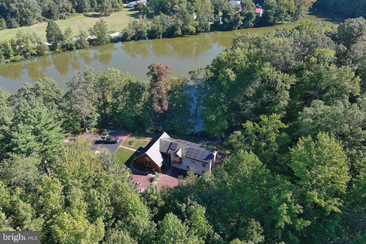 44 Lake Avenue - Photo 1