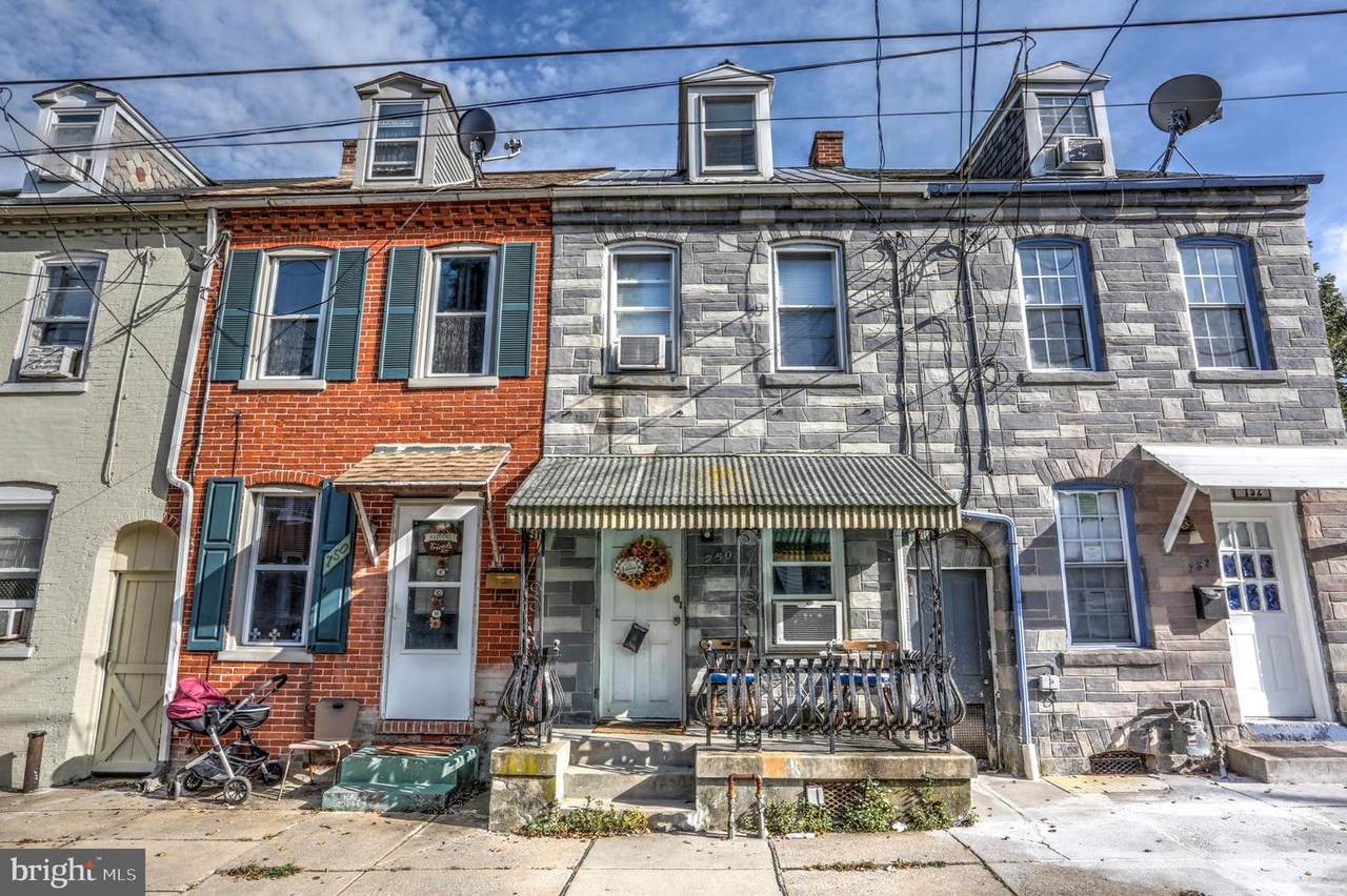 750-1/2 High Street - Photo 1