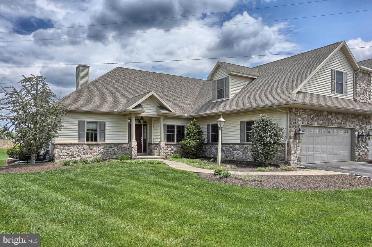 2470 Zell Court - Photo 1