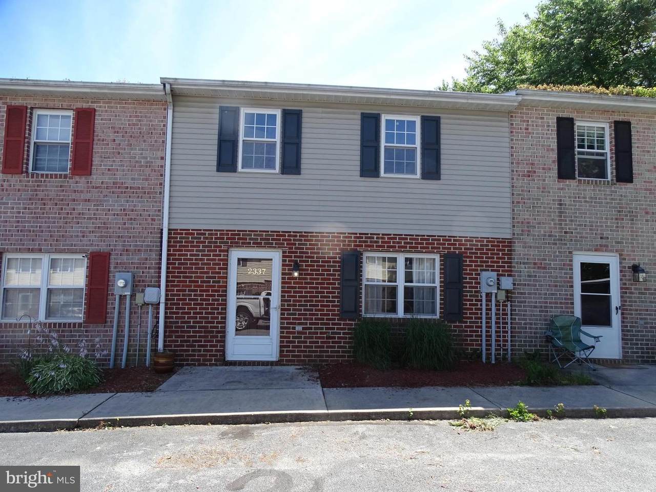 2337 Mccleary Drive - Photo 1