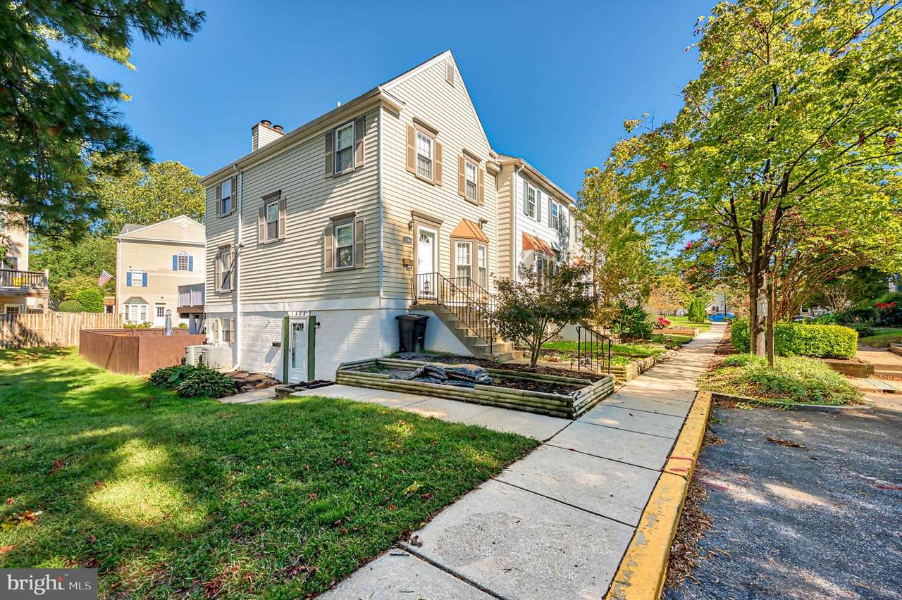 1458 Blockton Court - Photo 1