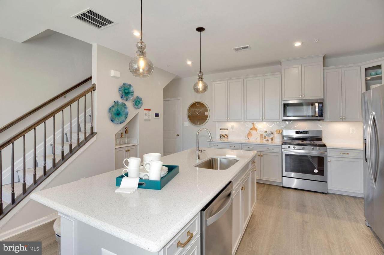 9432 Davy Lane - Photo 1