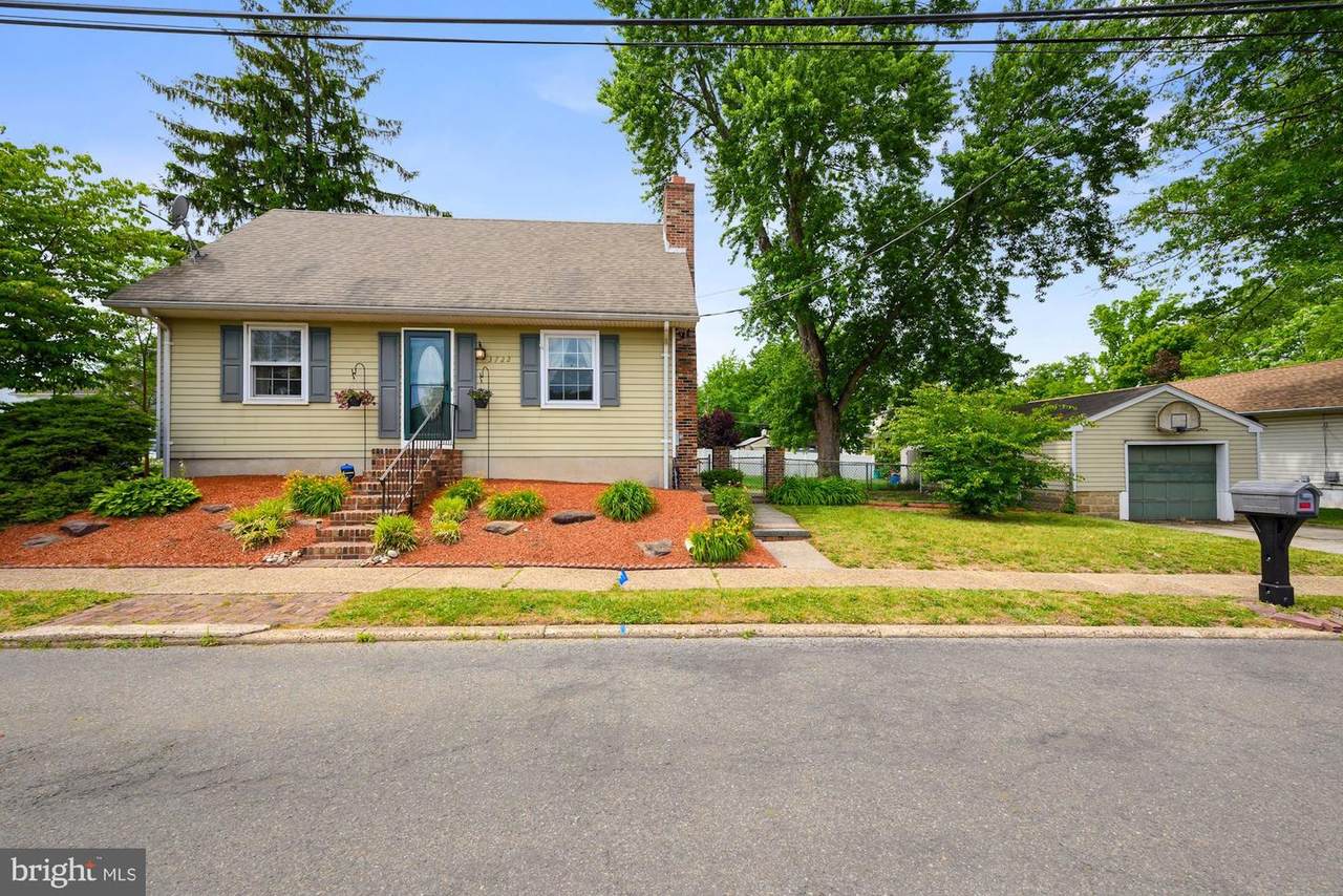 3722 Delaware - Photo 1