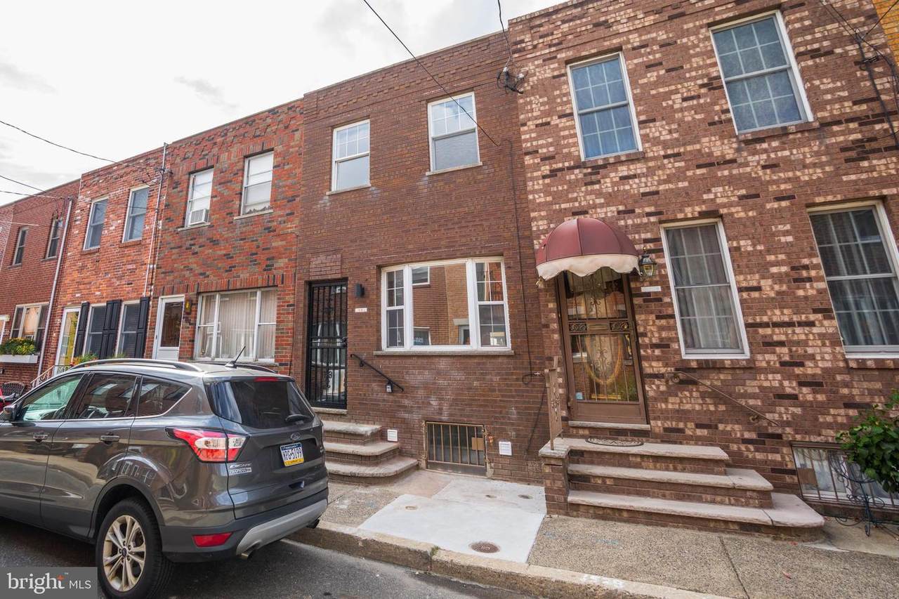 1530 Clarion Street - Photo 1