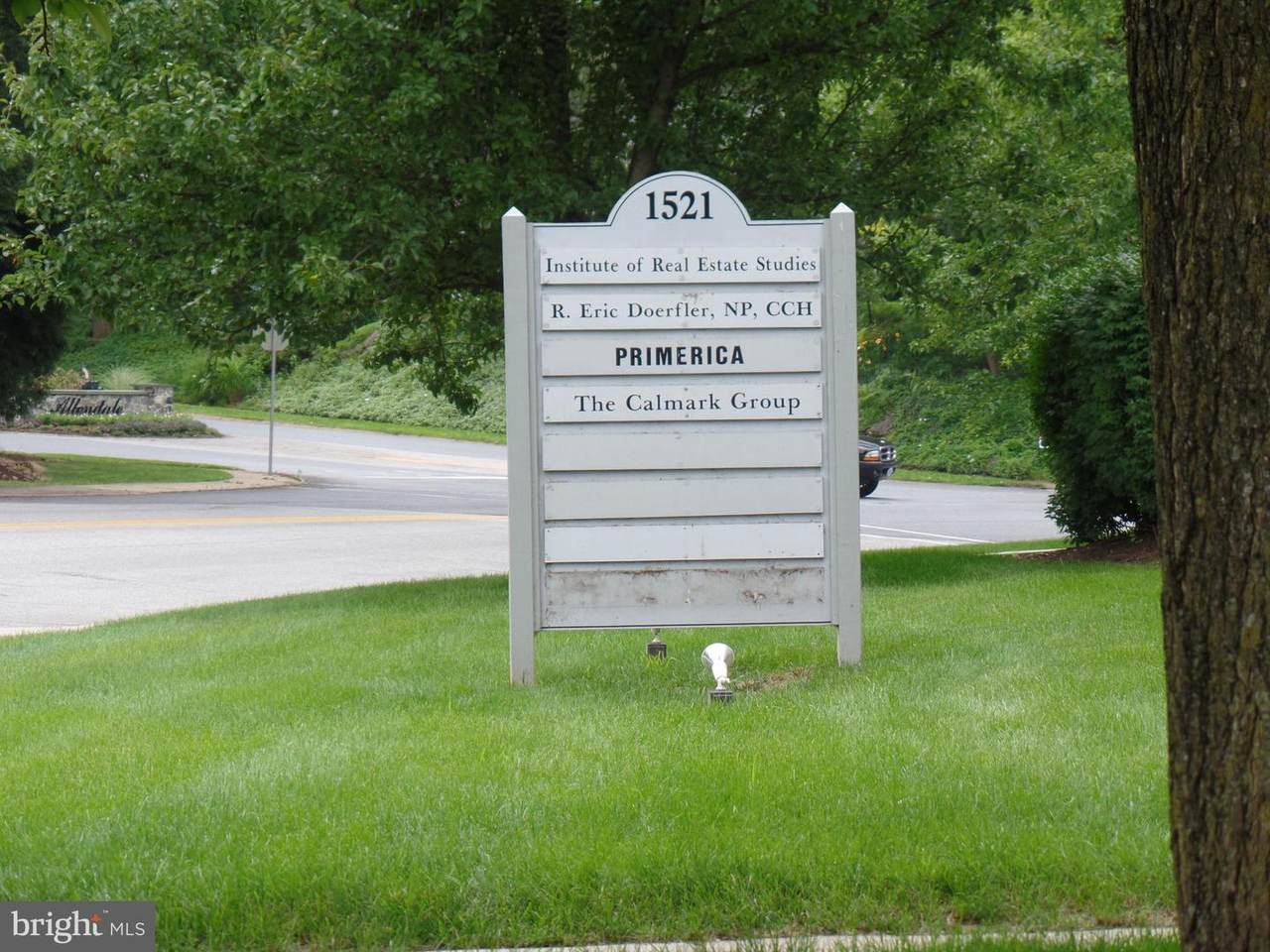 1521 Cedar Cliff Dr - Photo 1
