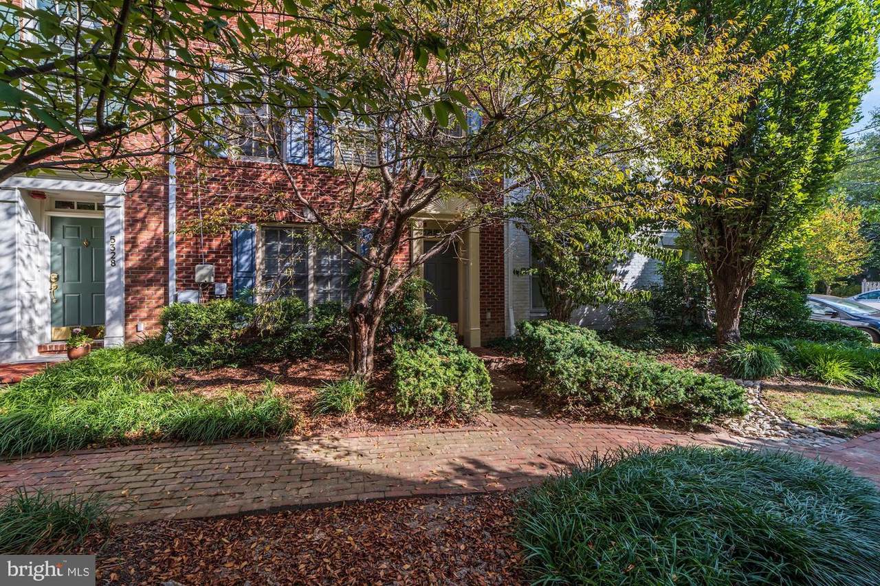 5326 43RD Street - Photo 1