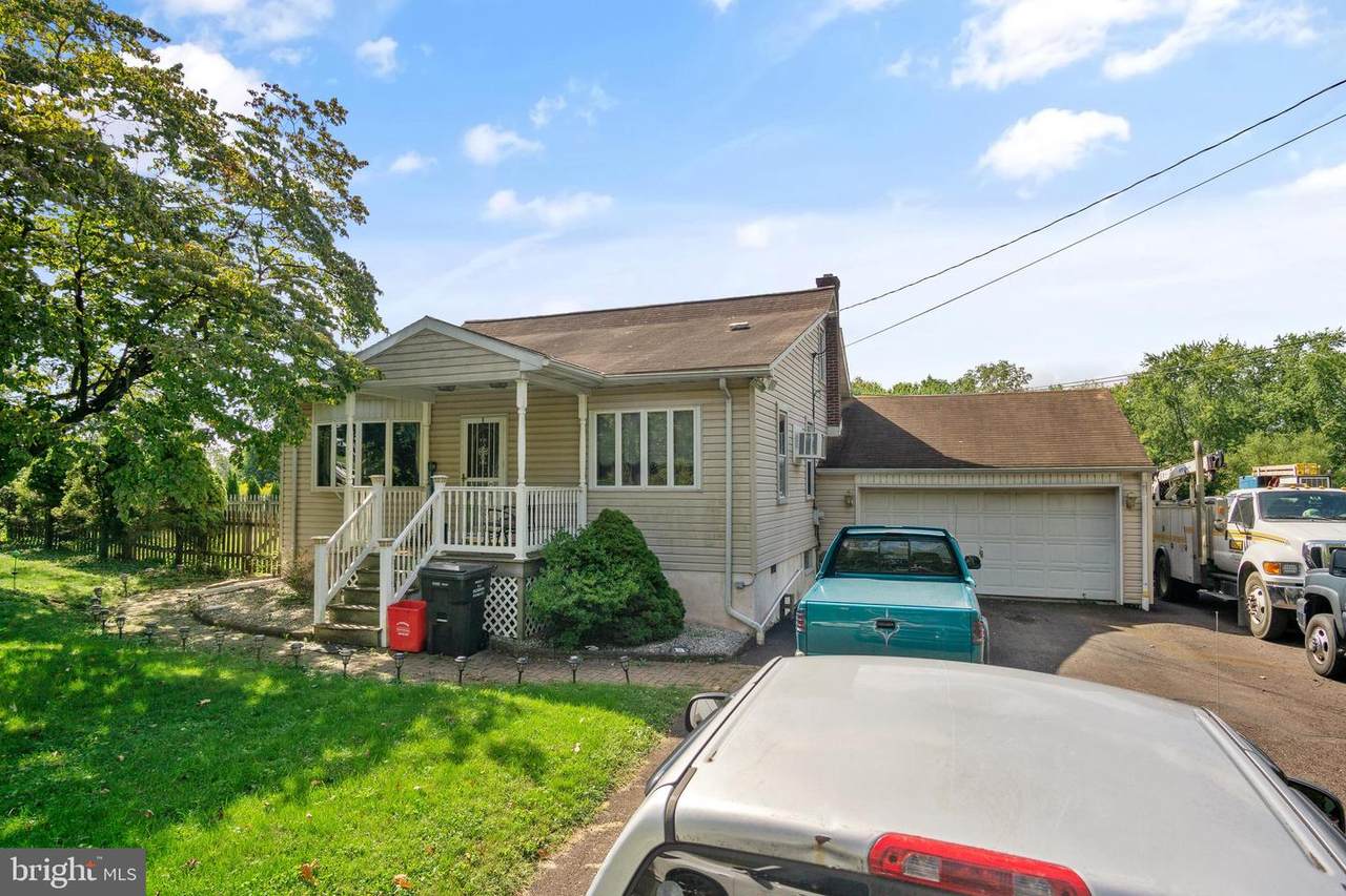 321 Linfield Trappe Road - Photo 1