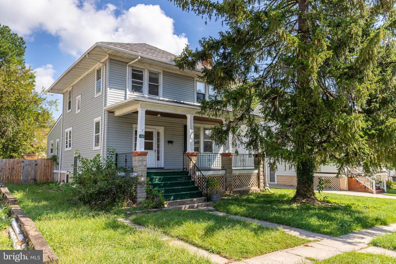 611 Plymouth Road - Photo 1