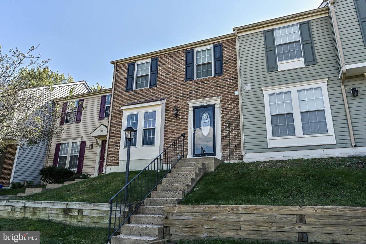 105 Independence Drive - Photo 1