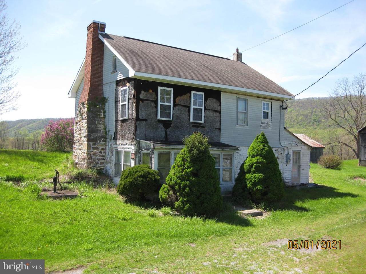 18951 Amberson Road - Photo 1