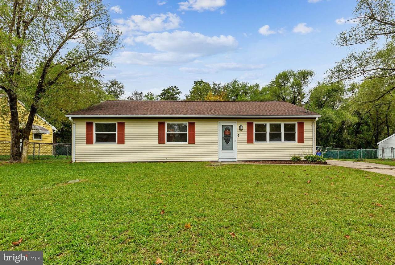 205 Coville Drive - Photo 1