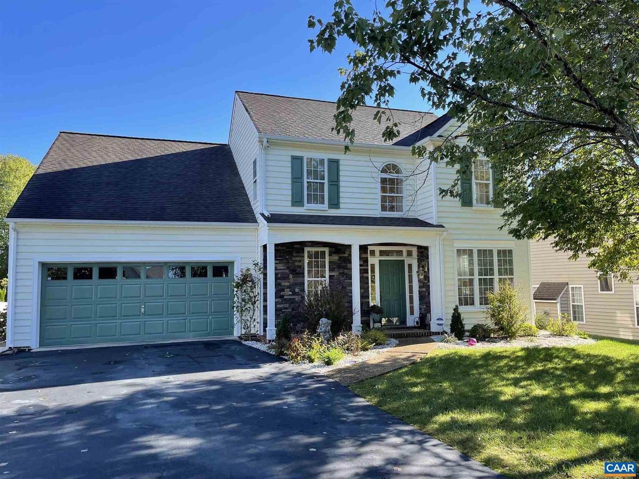 1257 Fox Crest Way - Photo 1