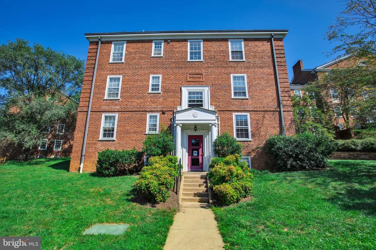 3891 Porter Street - Photo 1