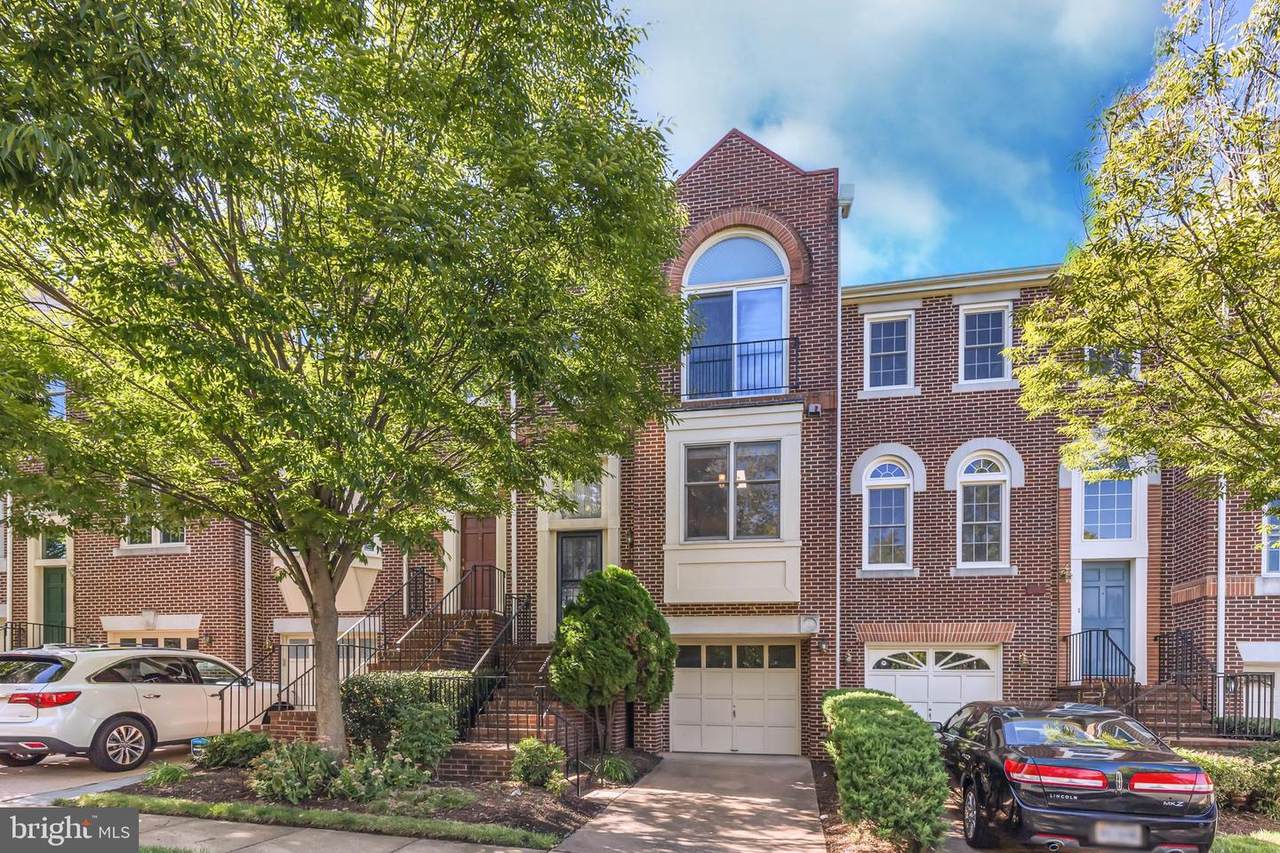 3842 Charles Avenue - Photo 1