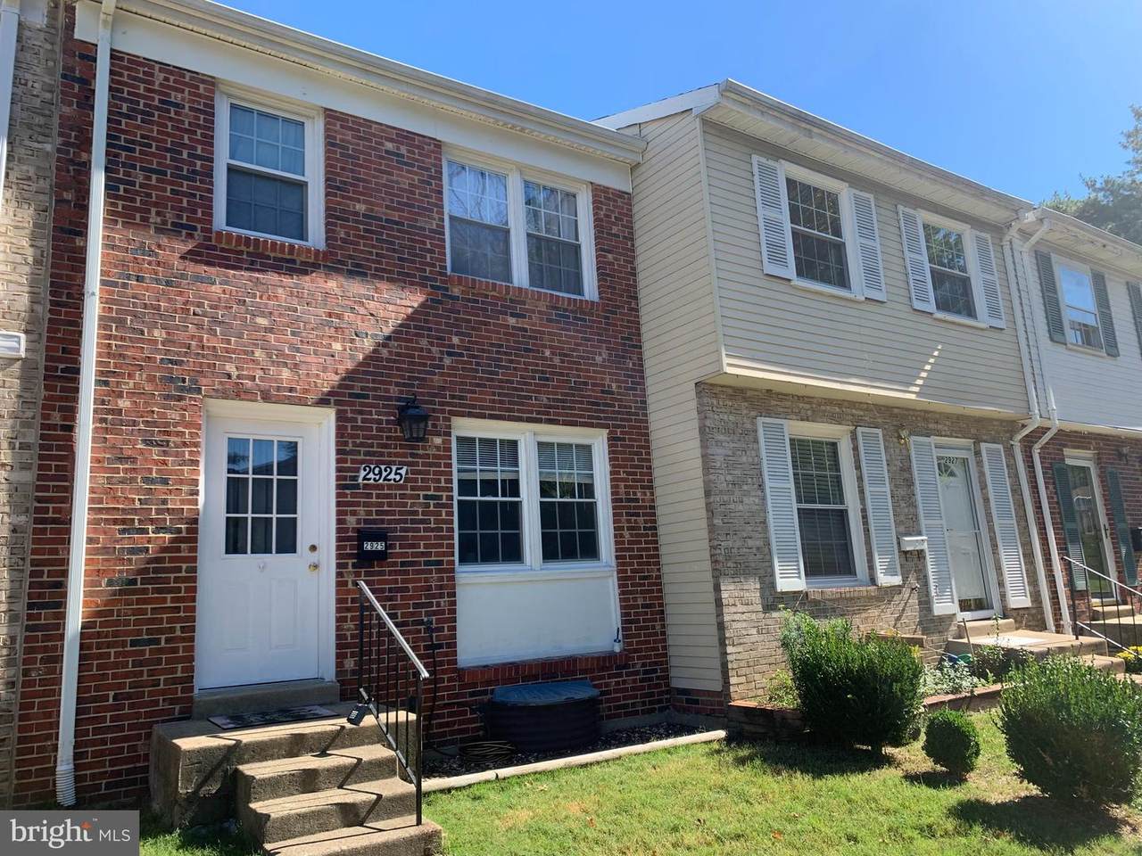 2925 Pheasant Lane - Photo 1