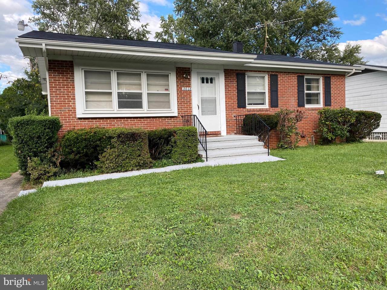 8608 Lucerne Road - Photo 1