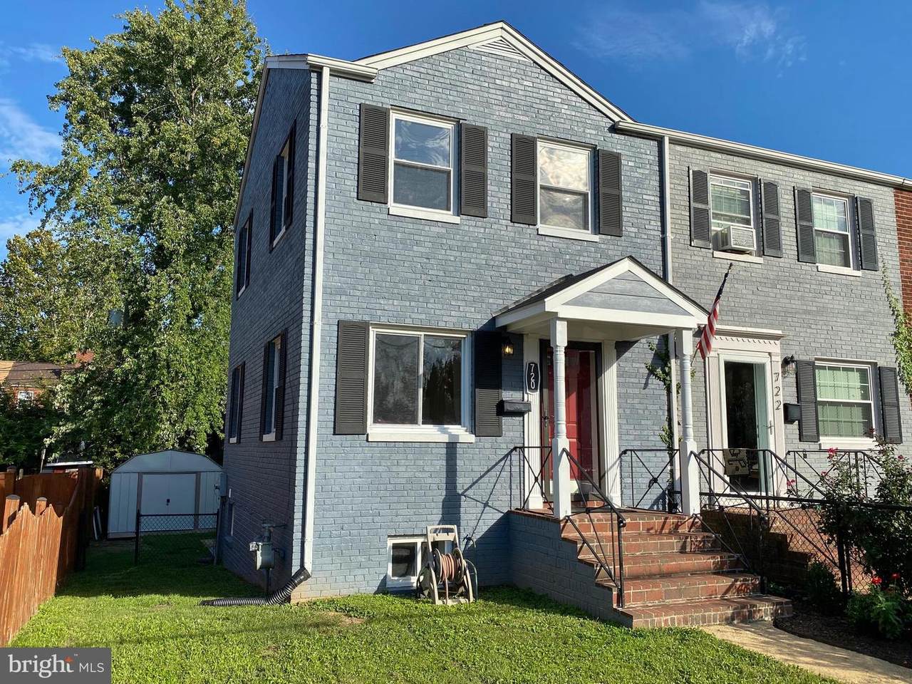 720 Payne Street - Photo 1