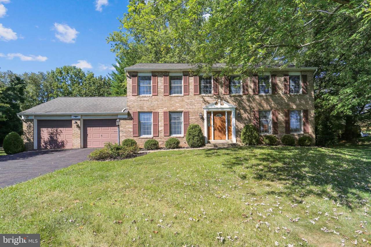 9301 Huntmaster Road - Photo 1