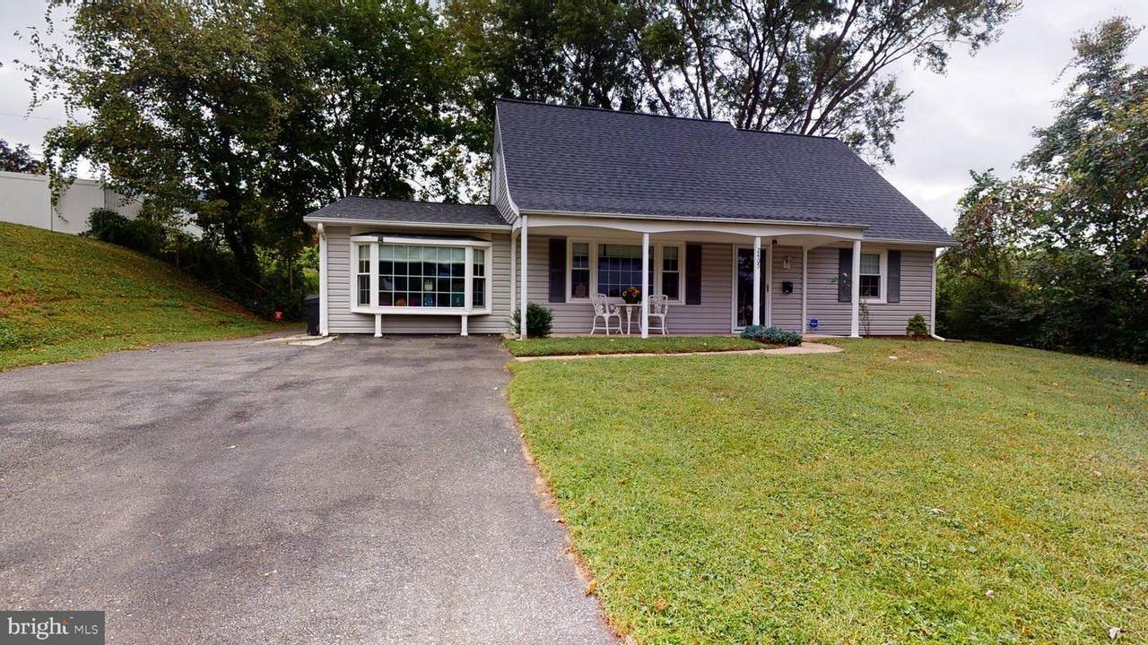 2405 Kelford Lane - Photo 1