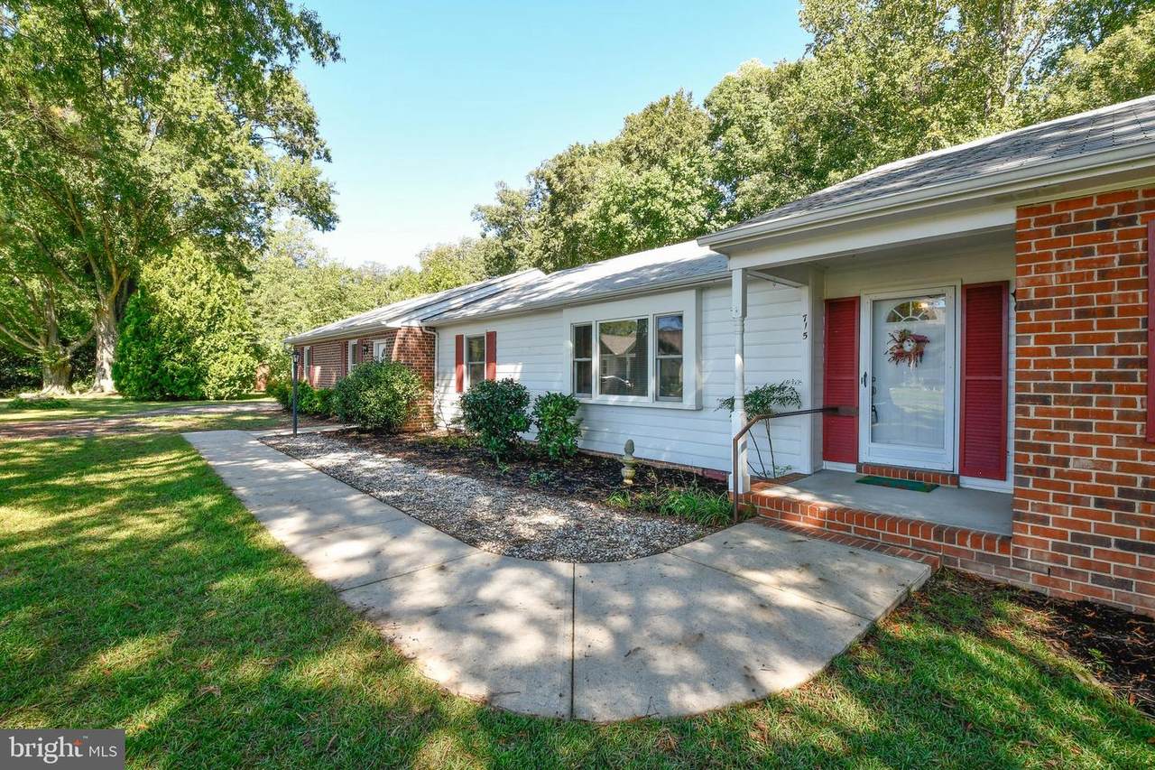 715 Chapman Street - Photo 1