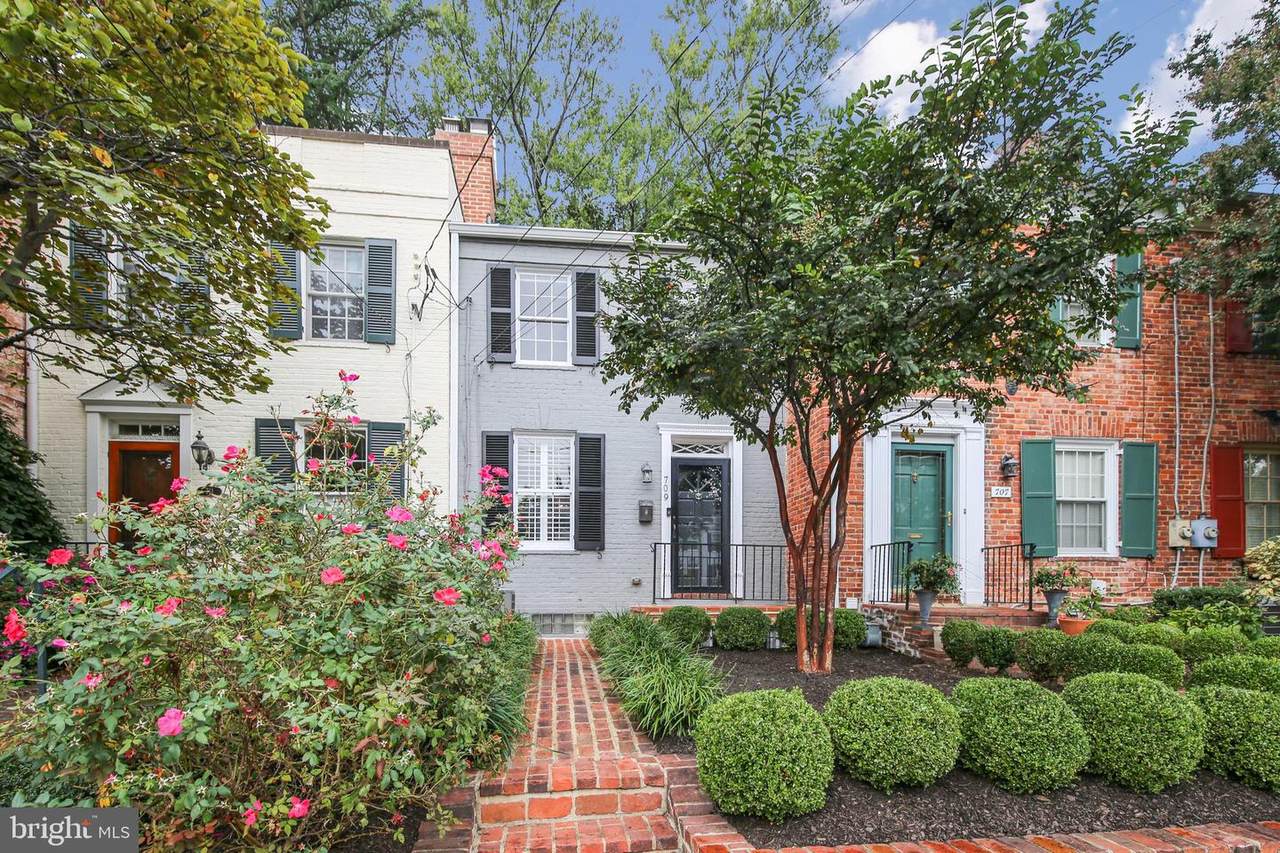 709 Royal Street - Photo 1