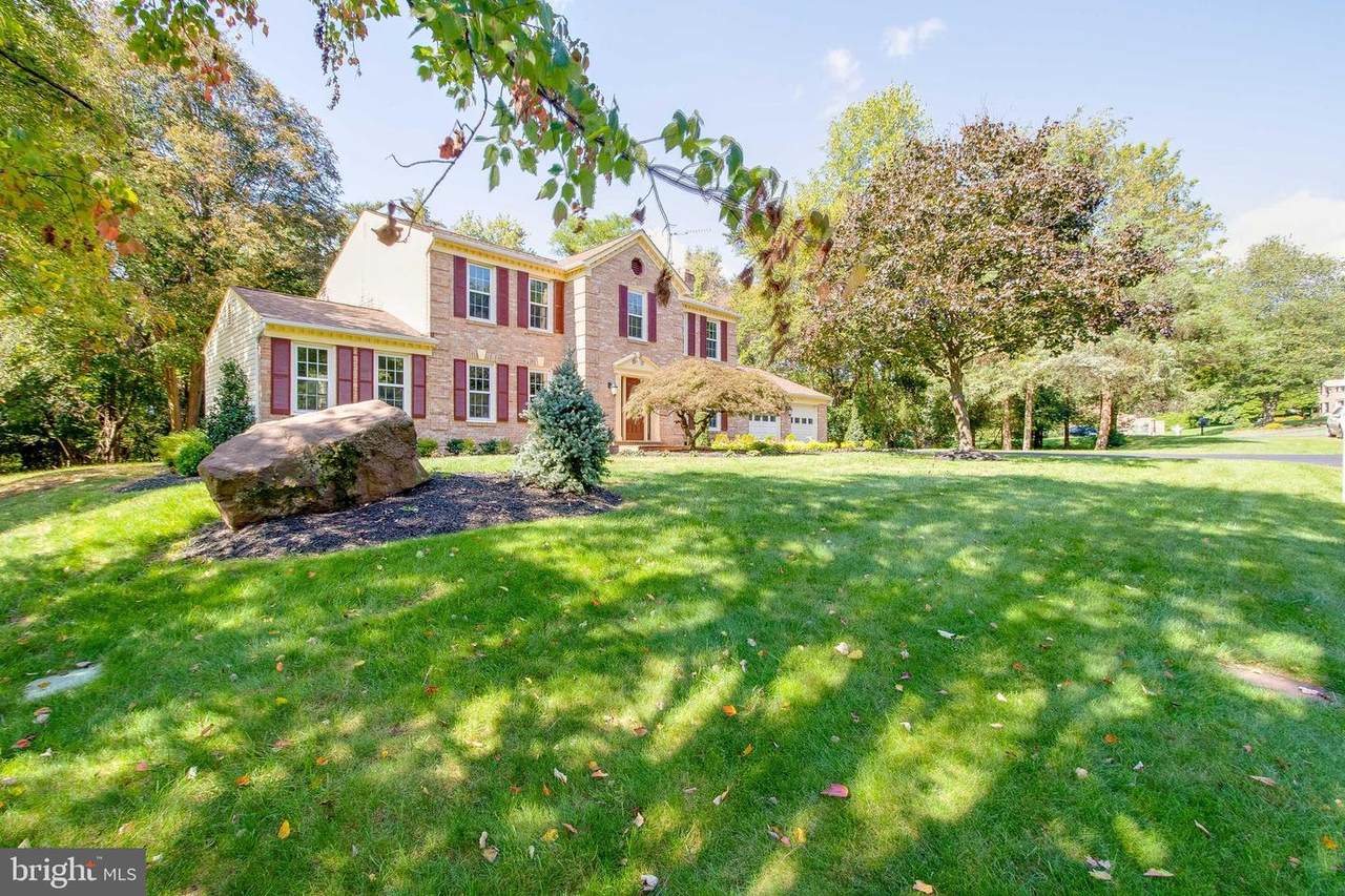 986 Redberry Court - Photo 1