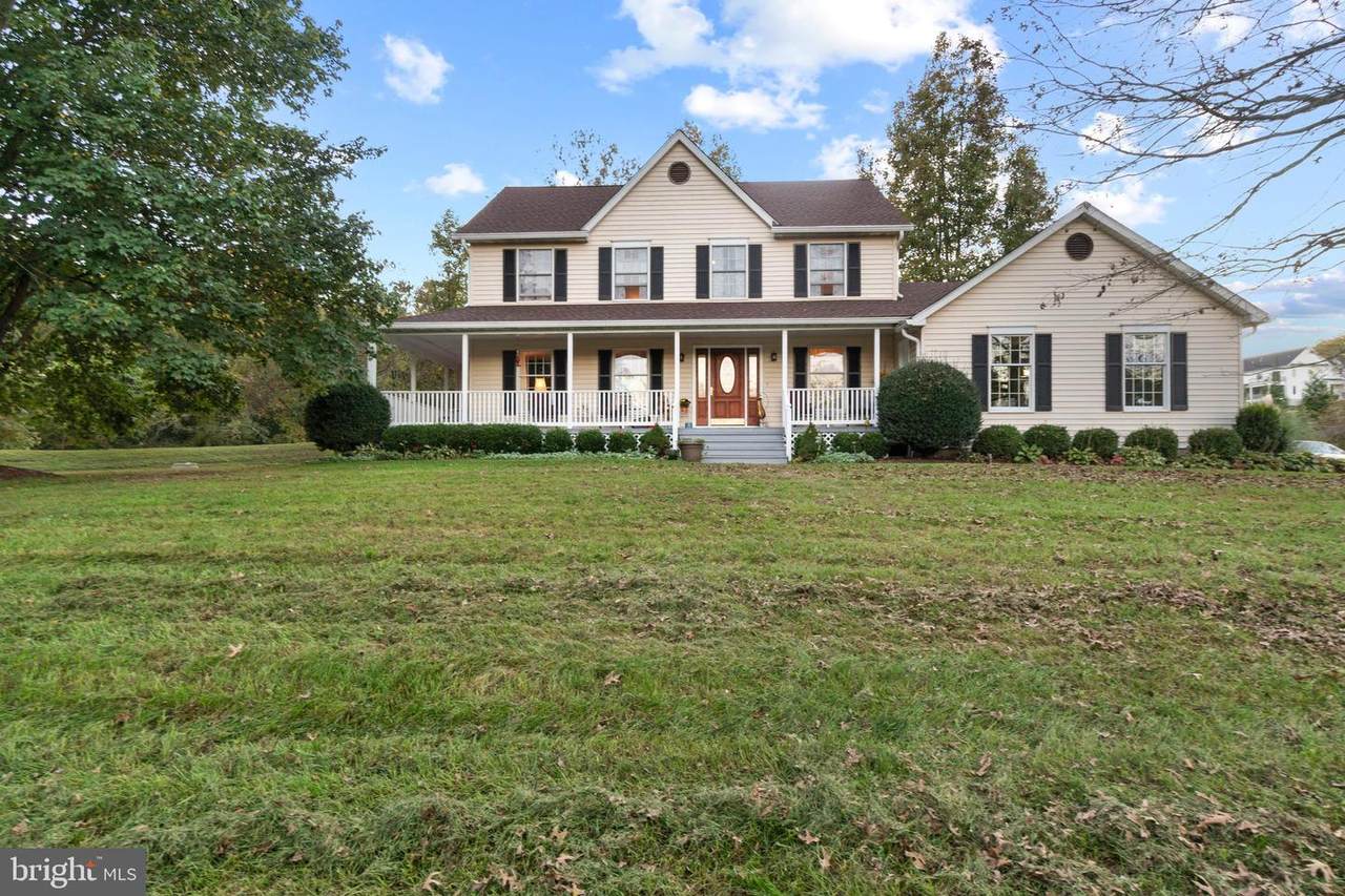 3744 Smiley Lane - Photo 1