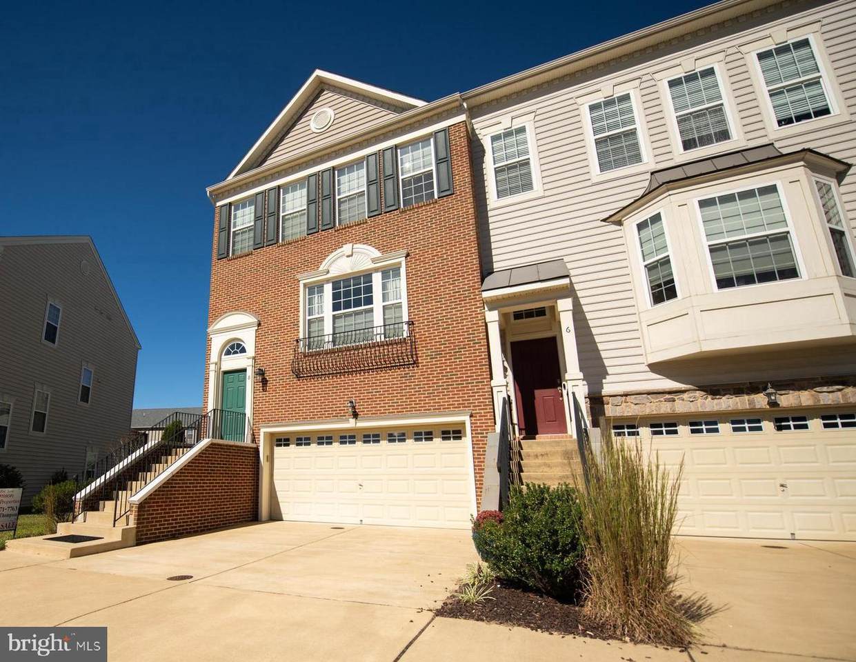8 Lamplighter Lane - Photo 1