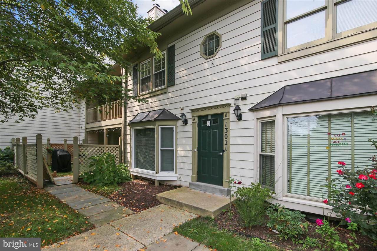 13021 Shadyside Lane - Photo 1