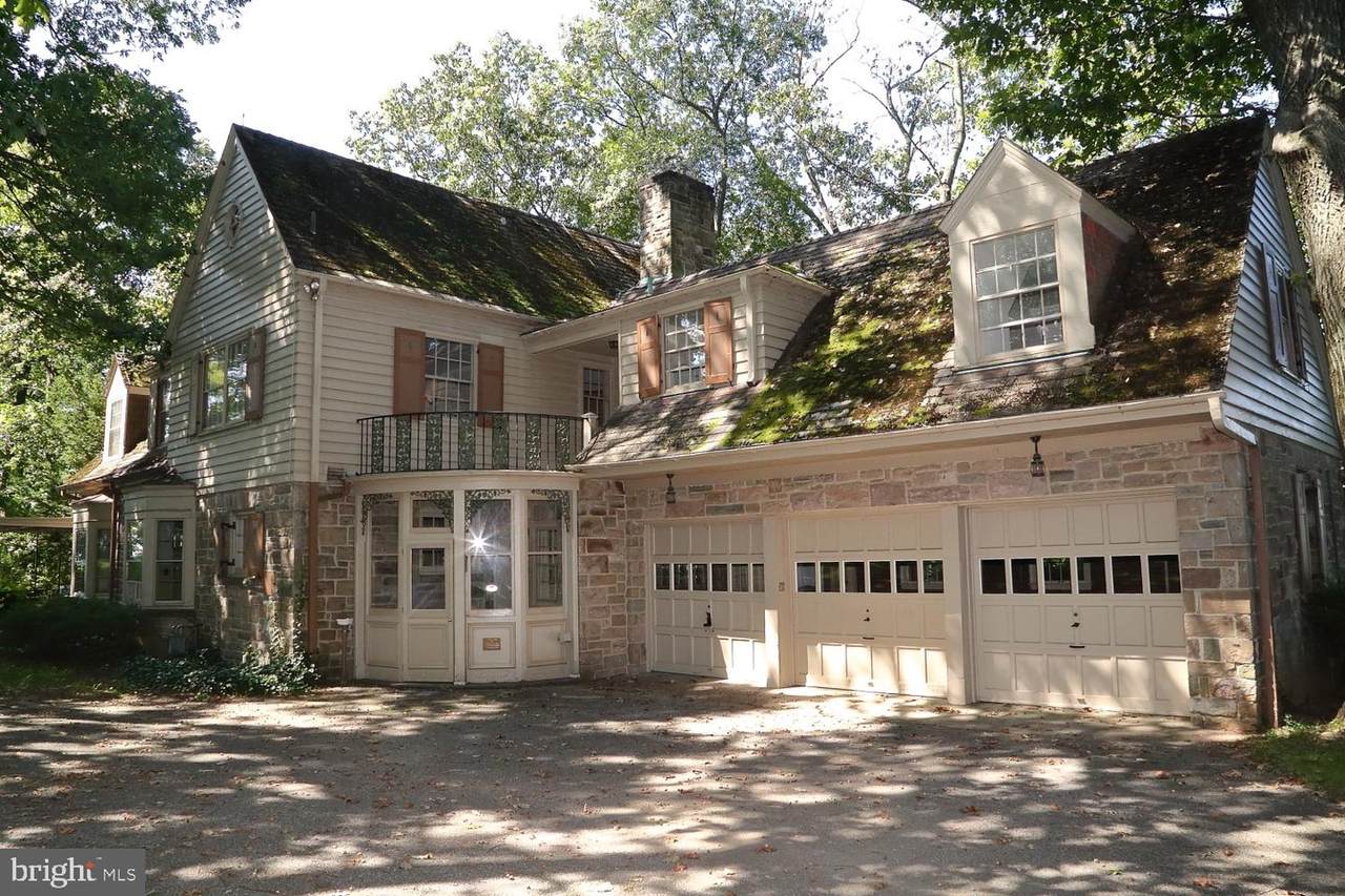 1105 Windsor Road - Photo 1