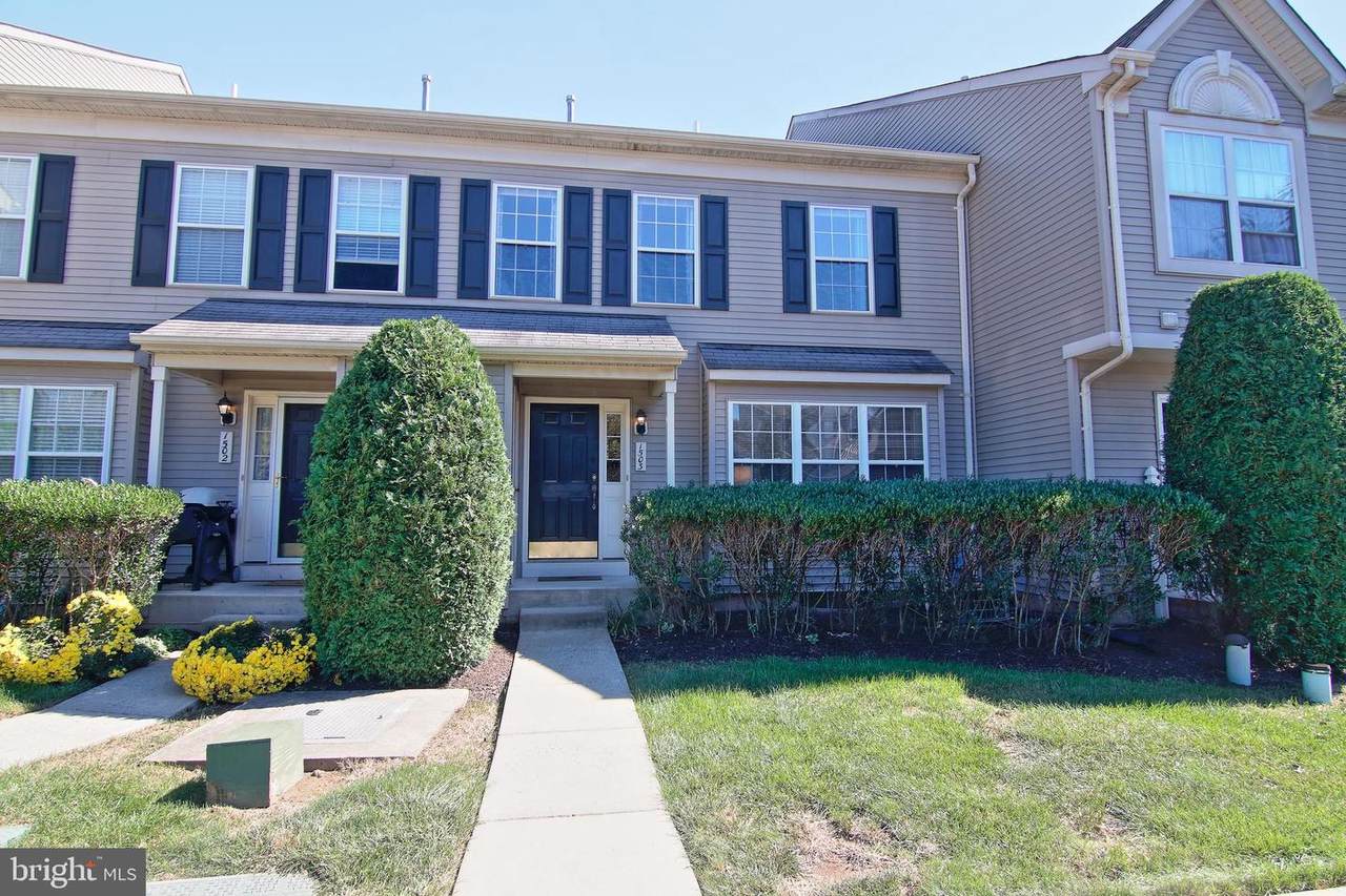 1503 Briarwood Court - Photo 1