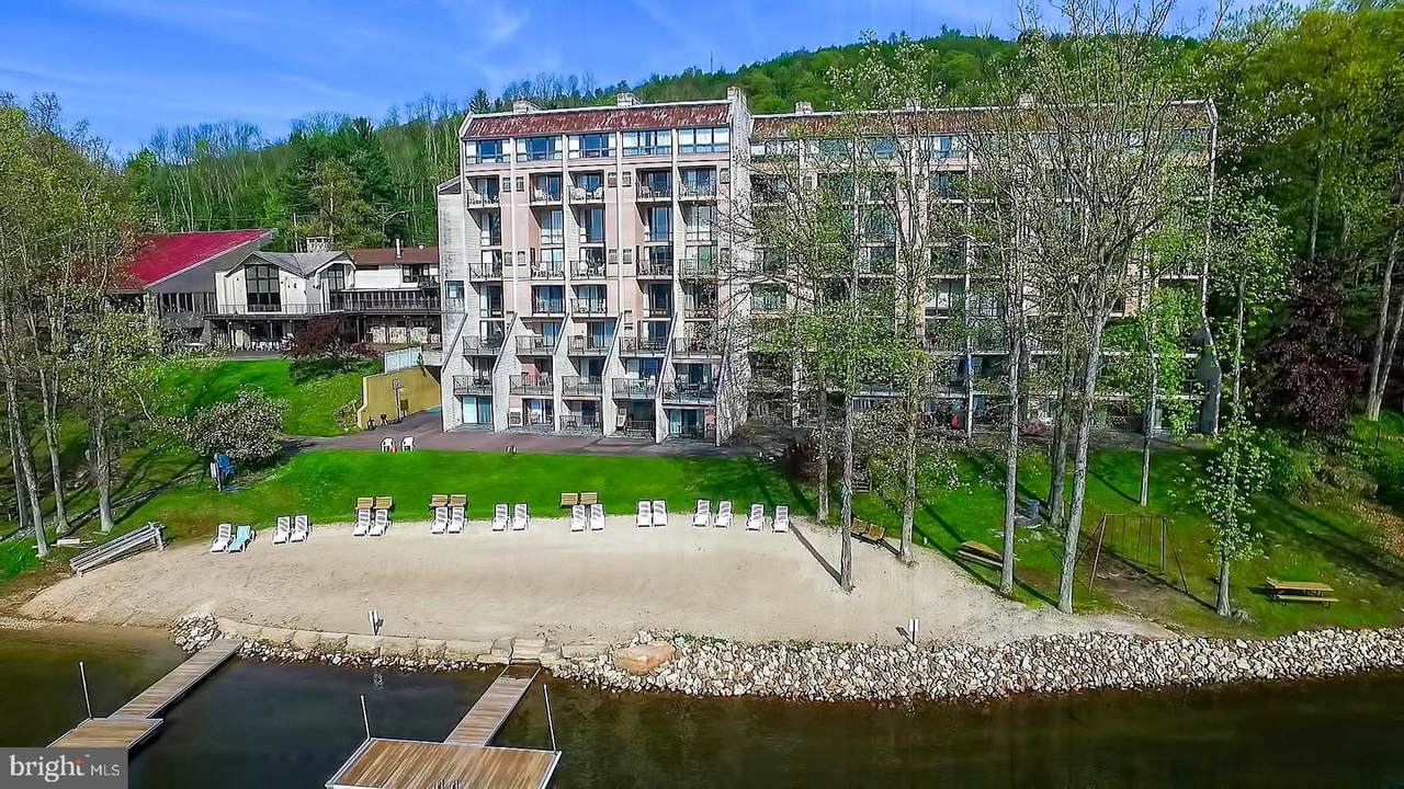 20160 Garrett Highway - Photo 1