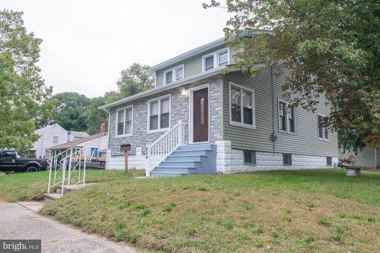 404 Queen Street - Photo 1