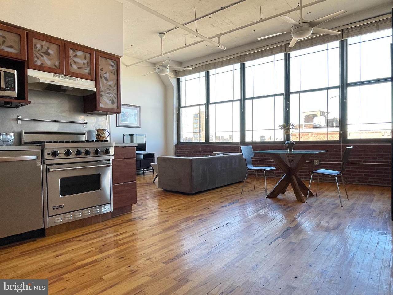314 12TH Street - Photo 1